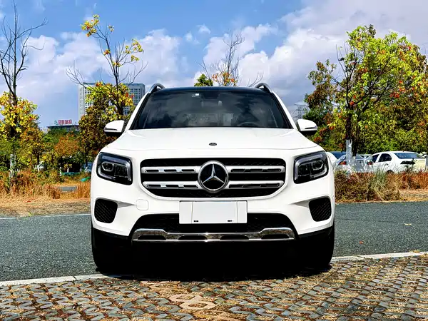 Mercedes-Benz GLB 2021
