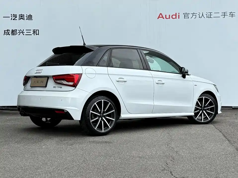 Audi A1 2018 — фото 4