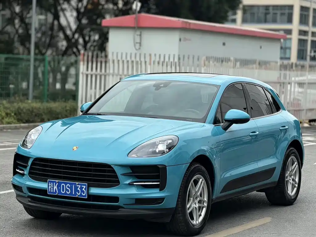 Porsche Macan 2020 — фото 1