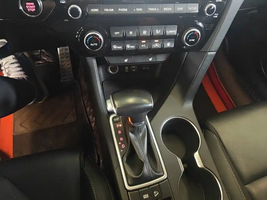 Kia KX5 2017 — фото 14