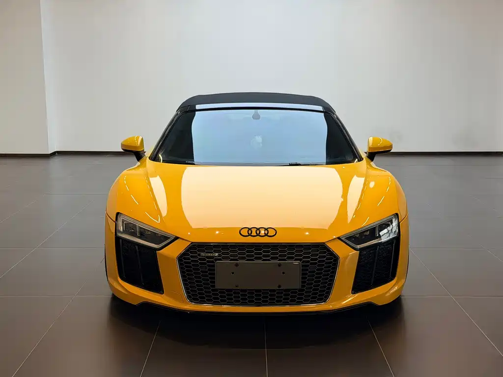 Audi R8 2019 — фото 2