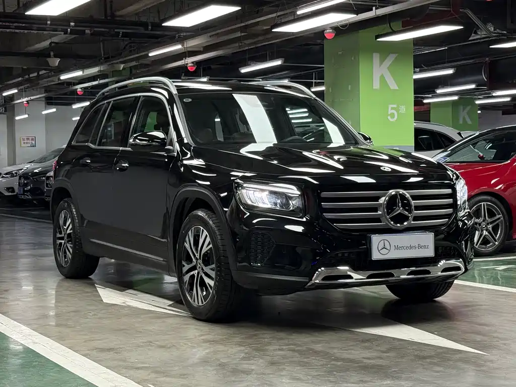 Mercedes-Benz GLB 2024
