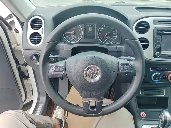 Volkswagen Tiguan 2016