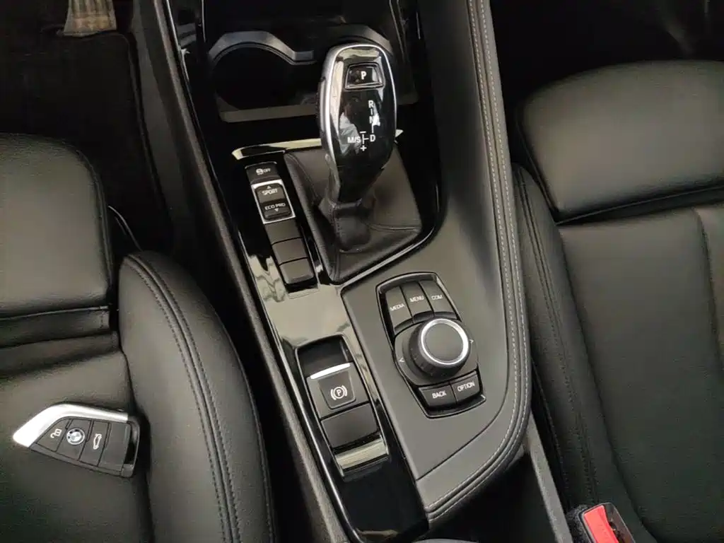 BMW X2 2019 — фото 14
