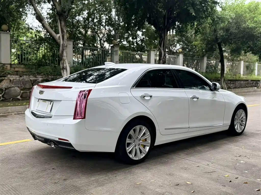 Cadillac ATS-L 2017 — фото 24