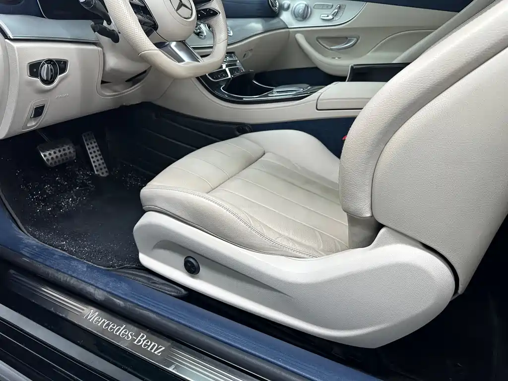 Mercedes-Benz E-Class 2022 — фото 10