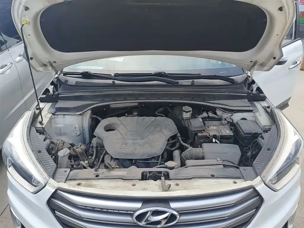 Hyundai ix25 2015 — фото 20