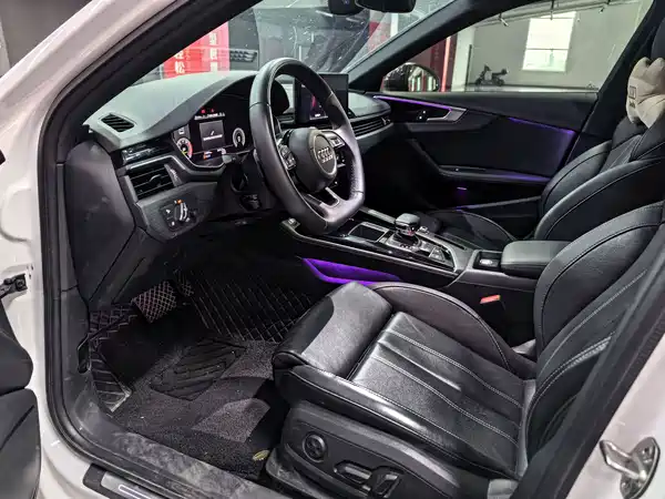 Audi A4L 2024