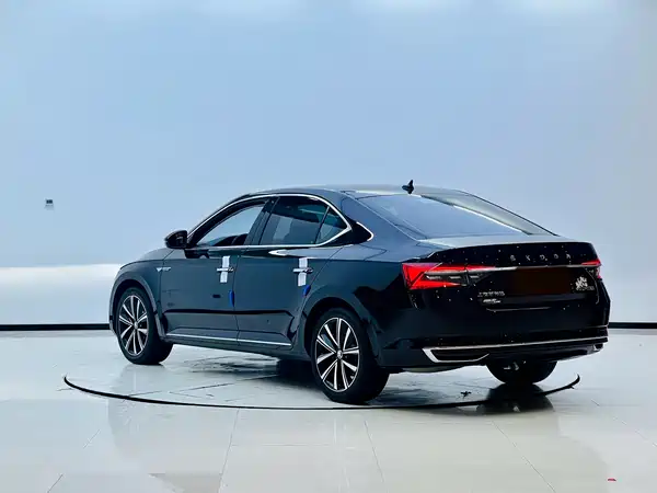Skoda Superb 2024