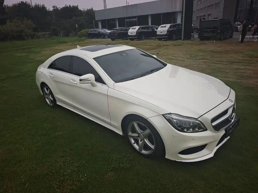Mercedes-Benz CLS 2017 — фото 11