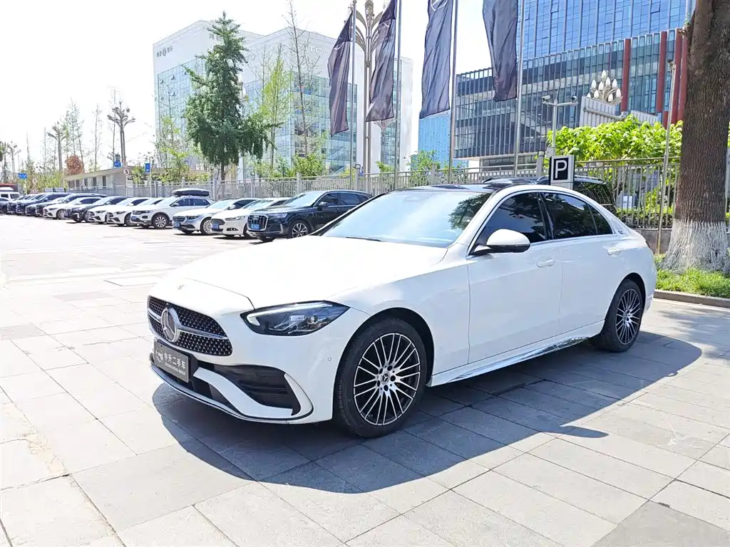 Mercedes-Benz C-Class 2023