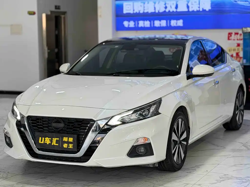 Nissan Teana 2021 — фото 1