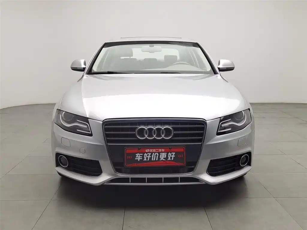 Audi A4L 2012