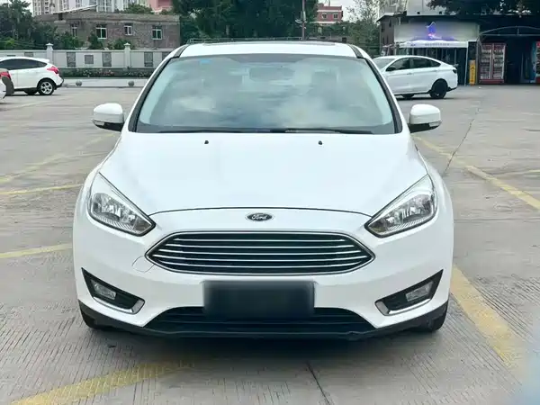 Ford Focus 2015