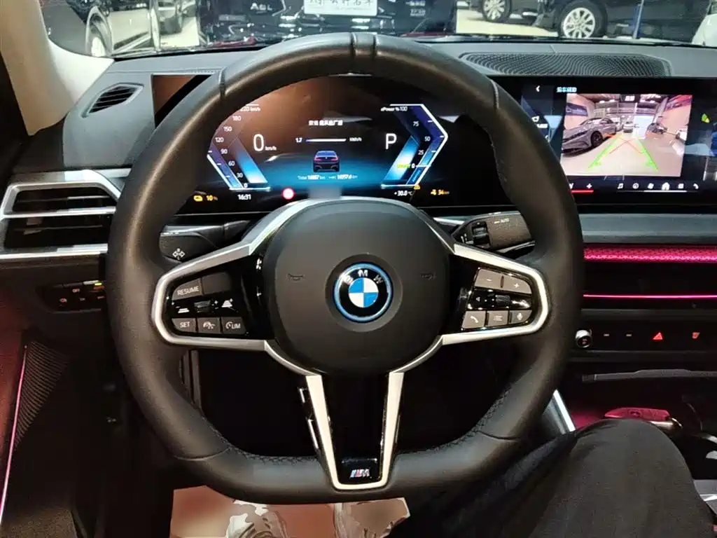 BMW i3 2025 — фото 11