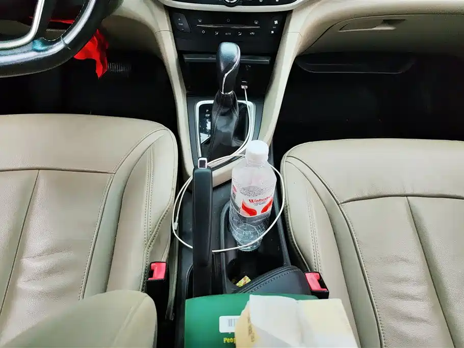 Buick Excelle 2019 — фото 16