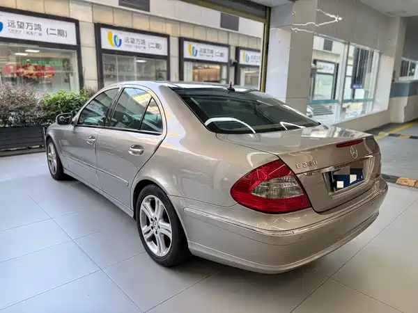 Mercedes-Benz E-Class 2008