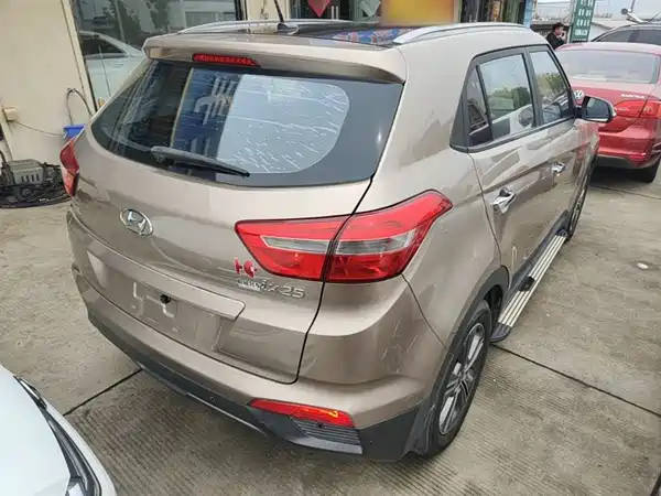 Hyundai ix25 2015