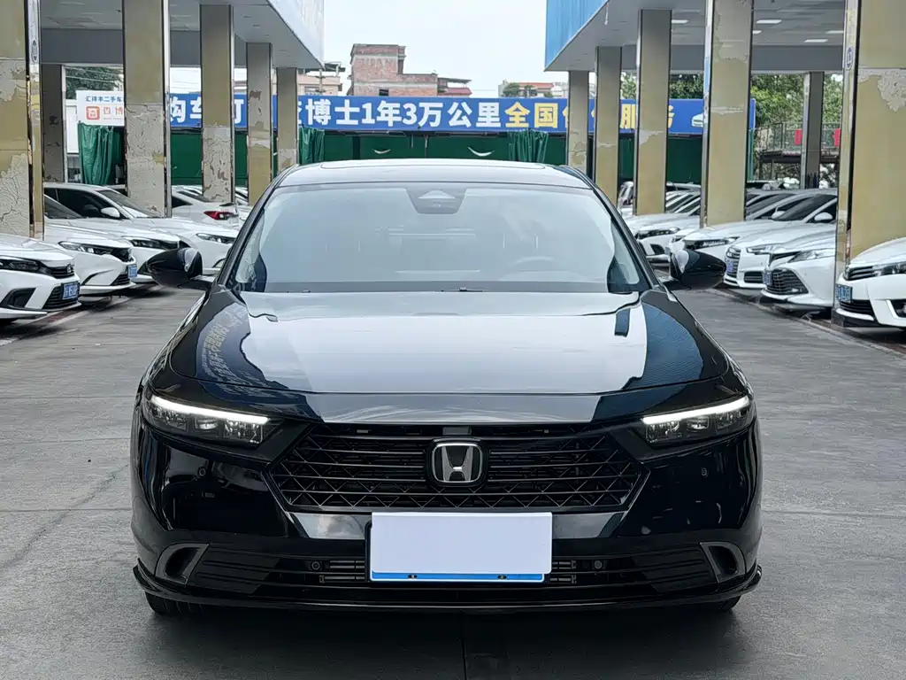 Honda Accord 2023 — фото 2