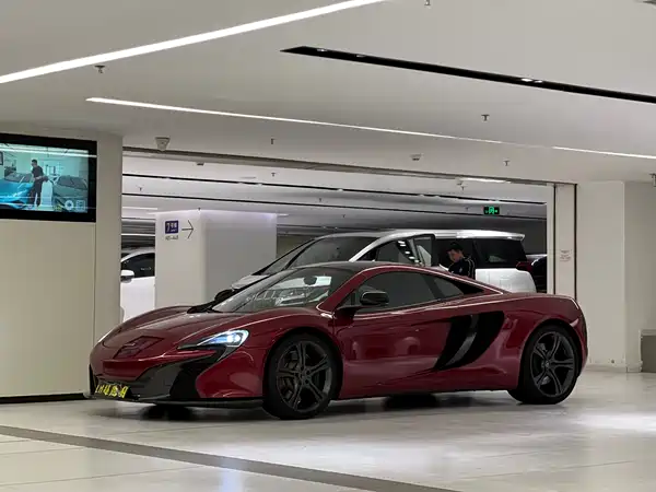 McLaren 625C 2017