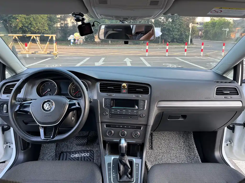 Volkswagen Golf 2015
