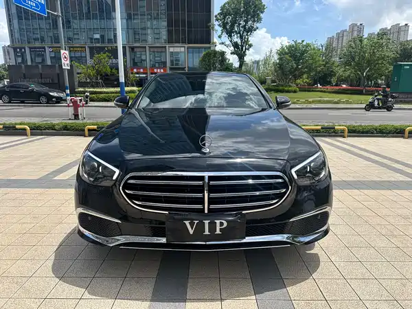 Mercedes-Benz E-Class 2016