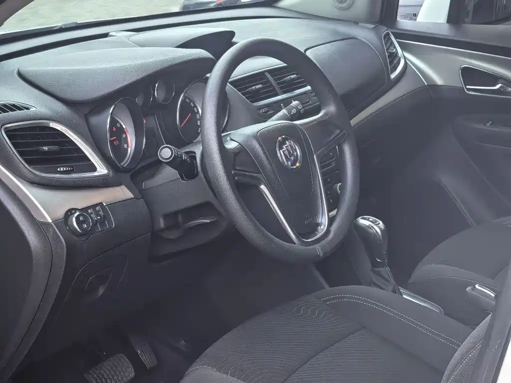 Buick Encore 2013