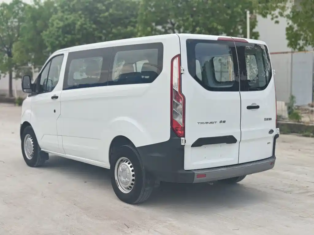 Ford Transit 2020 — фото 13