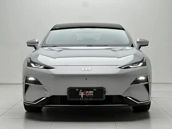 Geely Galaxy E8 2025