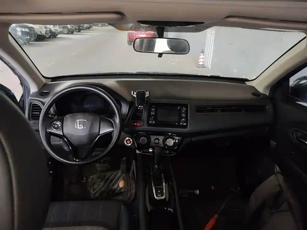 Honda Vezel 2018 — фото 10