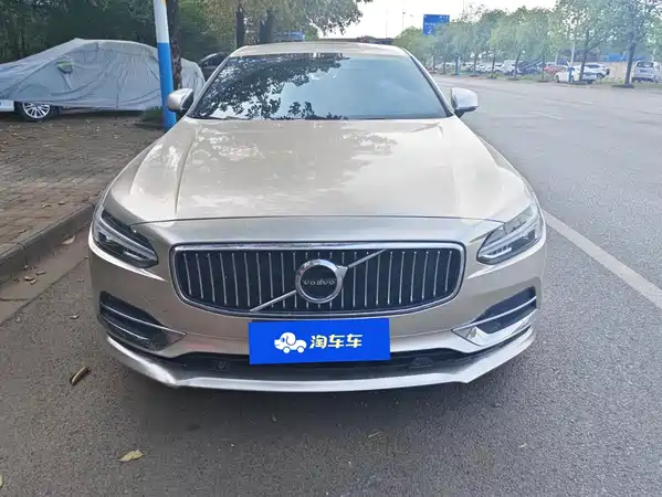 Volvo S90 2017