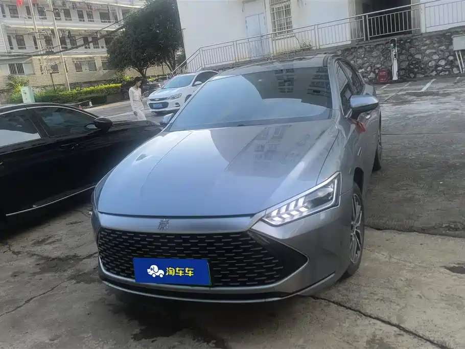 BYD Qin PLUS 2022 — фото 2
