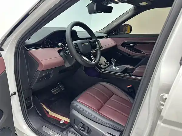 Land Rover Range Rover Evoque 2023