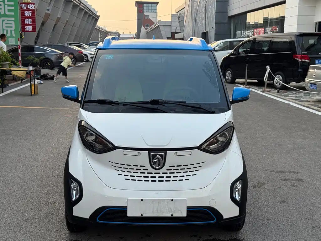 Baojun E100 2019 — фото 2