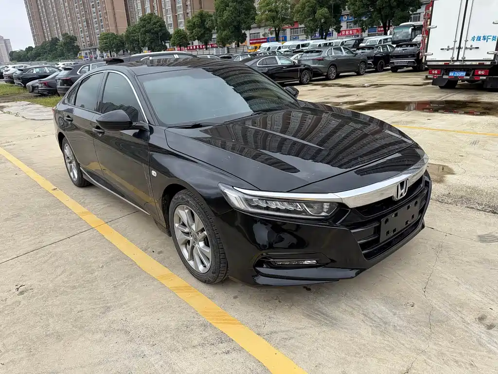 Honda Accord 2019 — фото 3