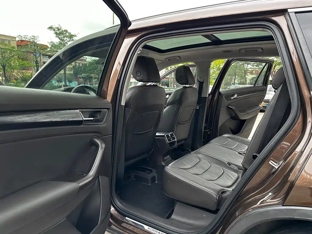 Skoda Kodiaq 2019 — фото 10