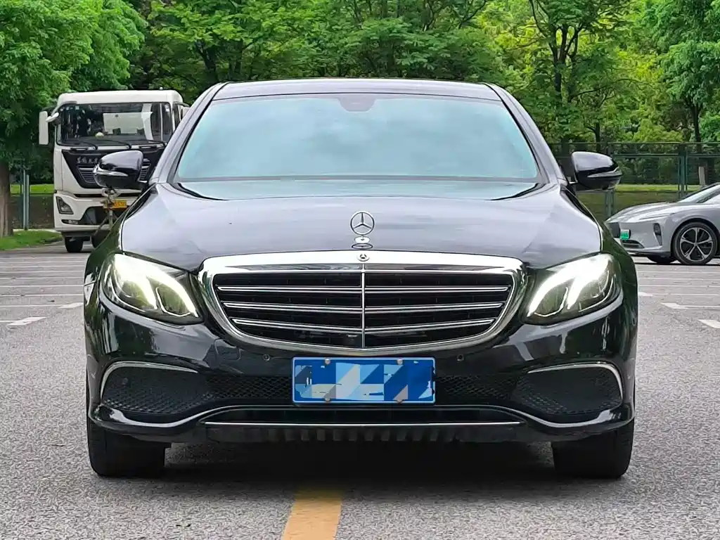 Mercedes-Benz E-Class 2019 — фото 2