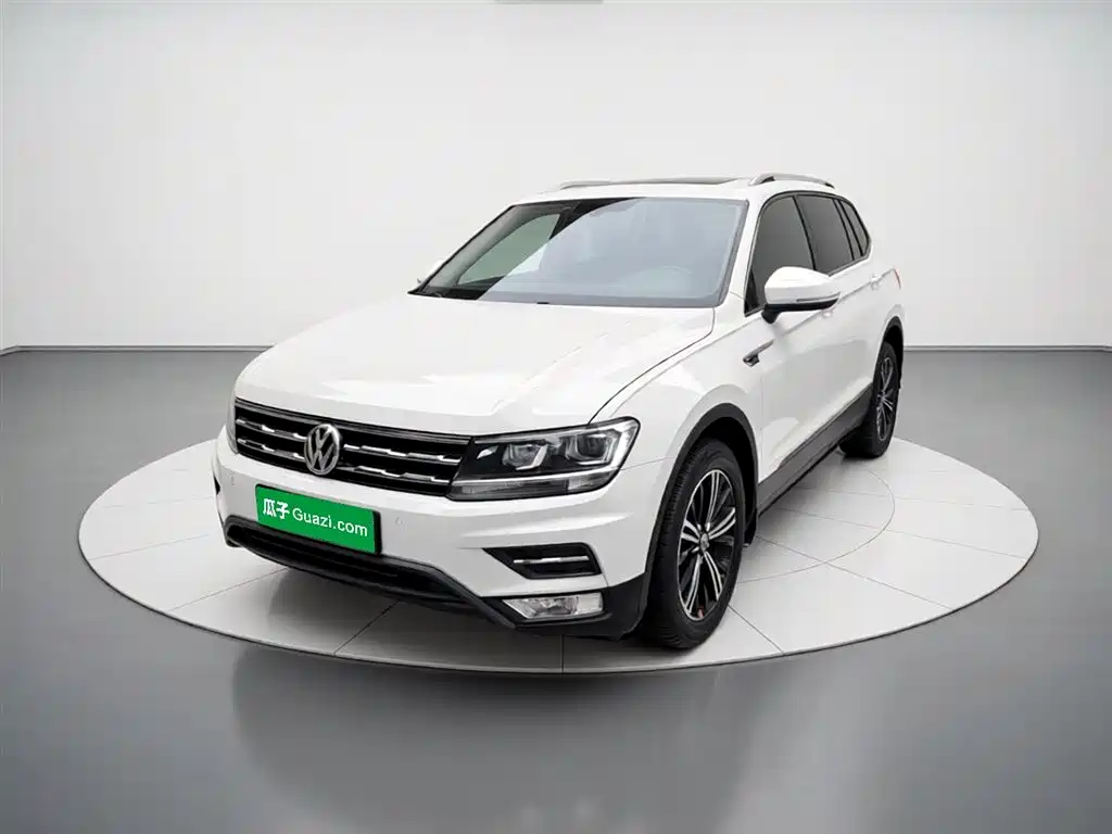 Volkswagen Tiguan L 2019 — фото 2