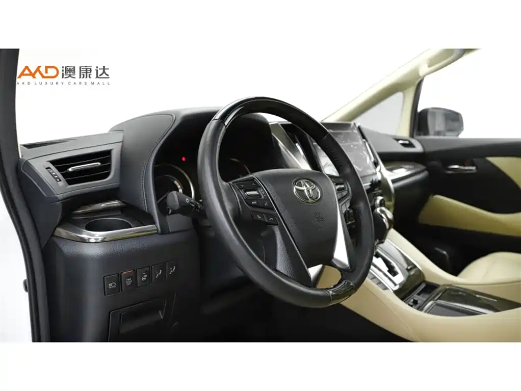 Toyota Alphard 2023 — фото 6