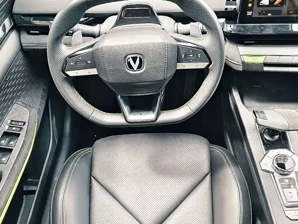 Changan UNI-V 2022