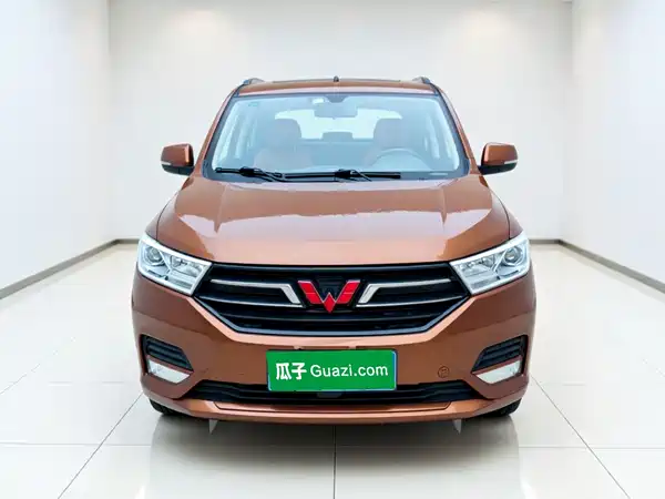 Wuling Hongguang 2019