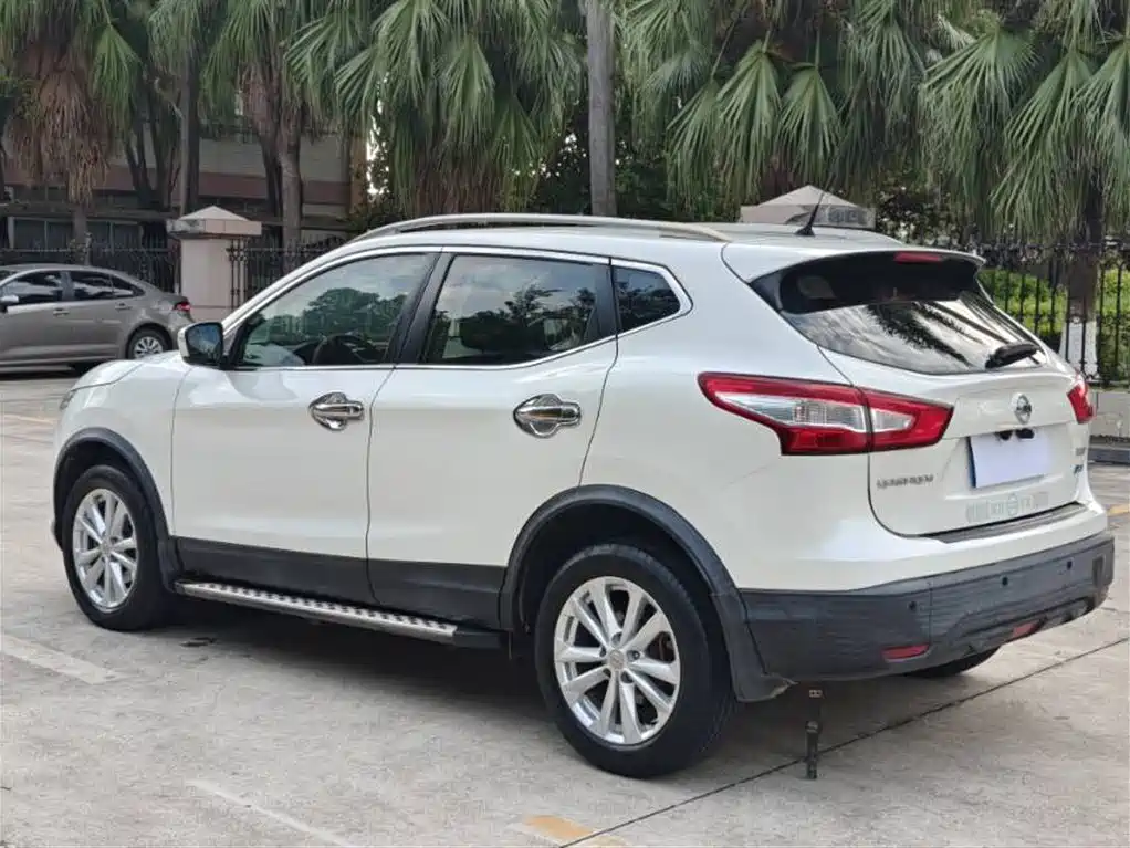 Nissan Qashqai 2016 — фото 9