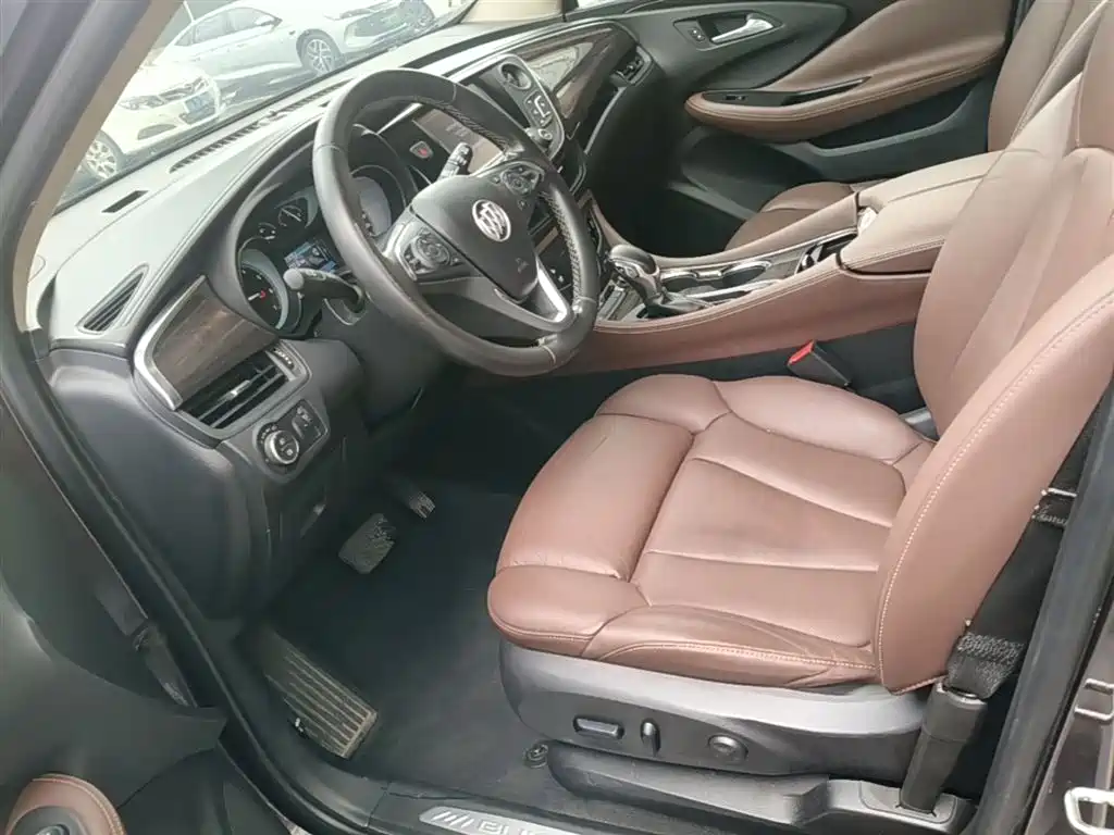 Buick Envision Plus 2017 — фото 15
