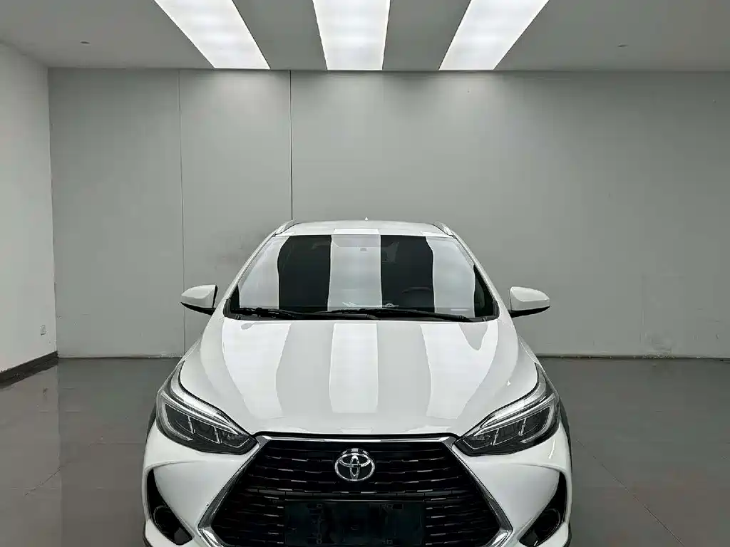 Toyota Yaris L 2020