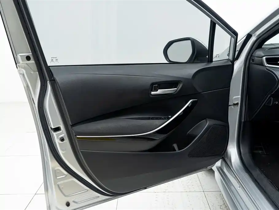 Toyota Levin 2023 — фото 15