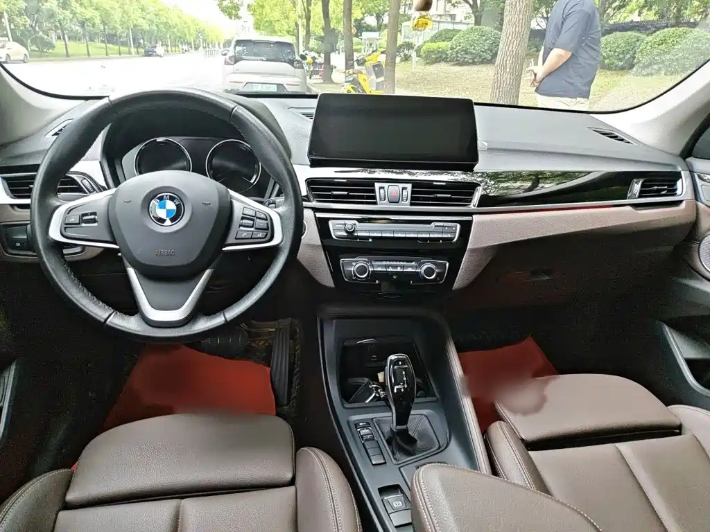 BMW X1 2022 — фото 13