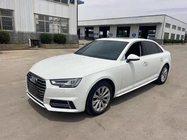 Audi A4L 2019