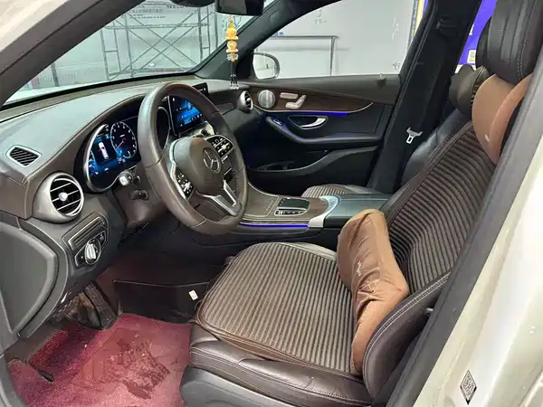 Mercedes-Benz GLC 2021