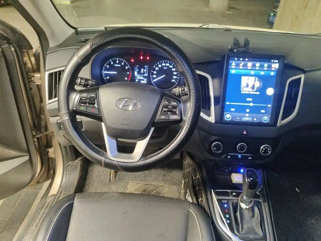 Hyundai ix25 2015