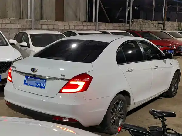 Geely Emgrand 2017